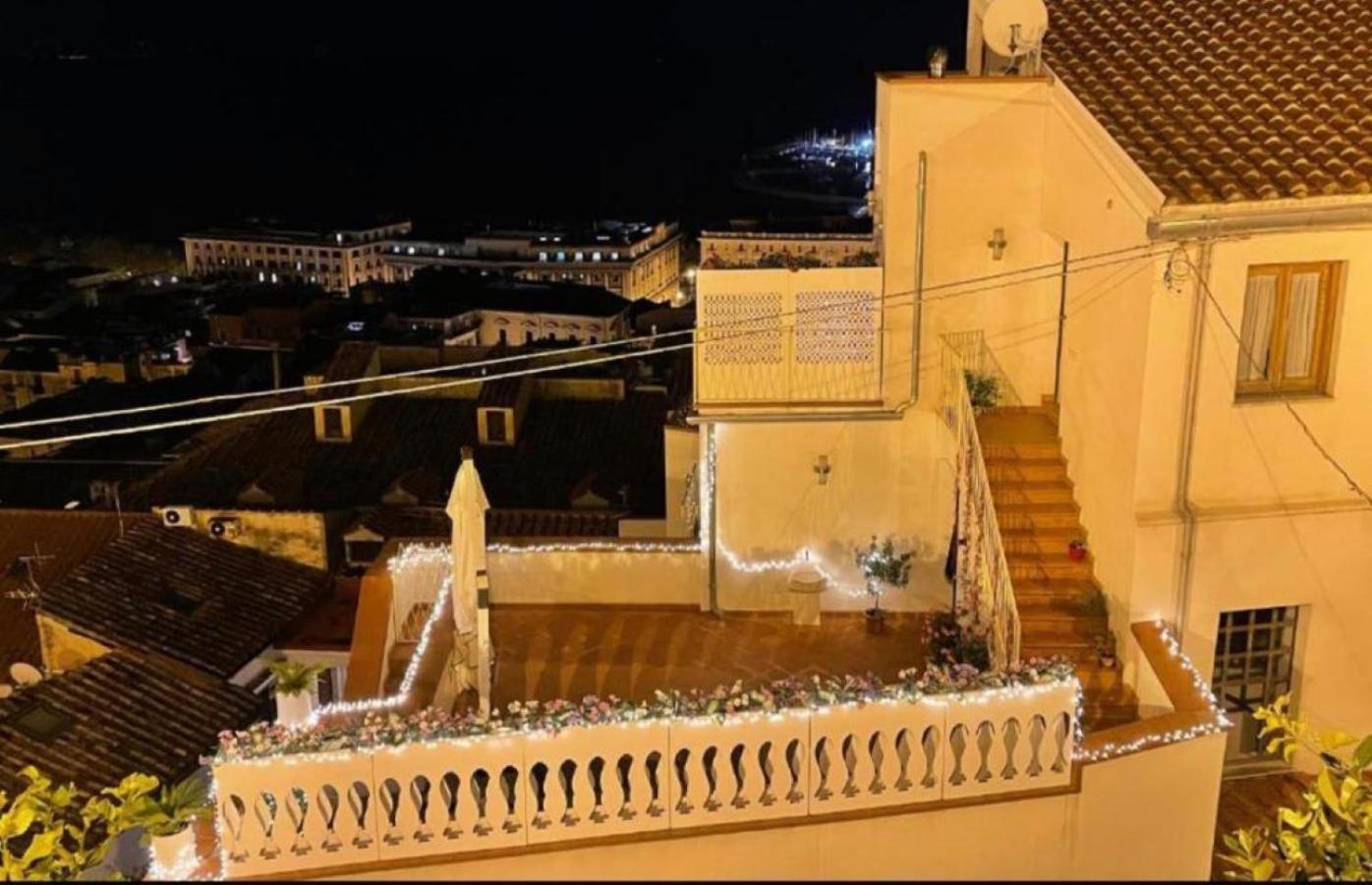 شقة Ti Racconto Il Mare ساليرنو المظهر الخارجي الصورة